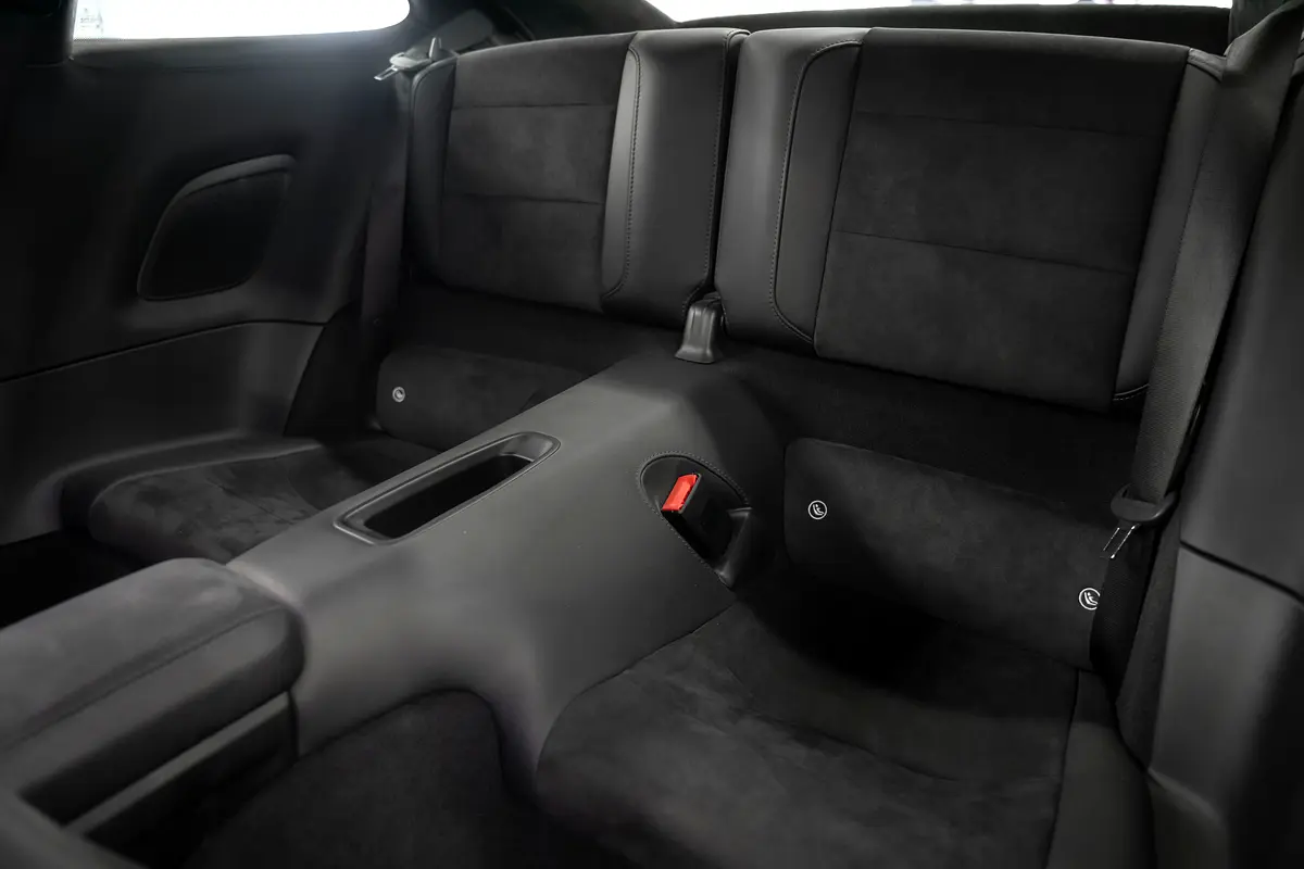 PORSCHE Carrera / 911 4 GTS 2018 - photo 12 - Import Émirats | International Cars