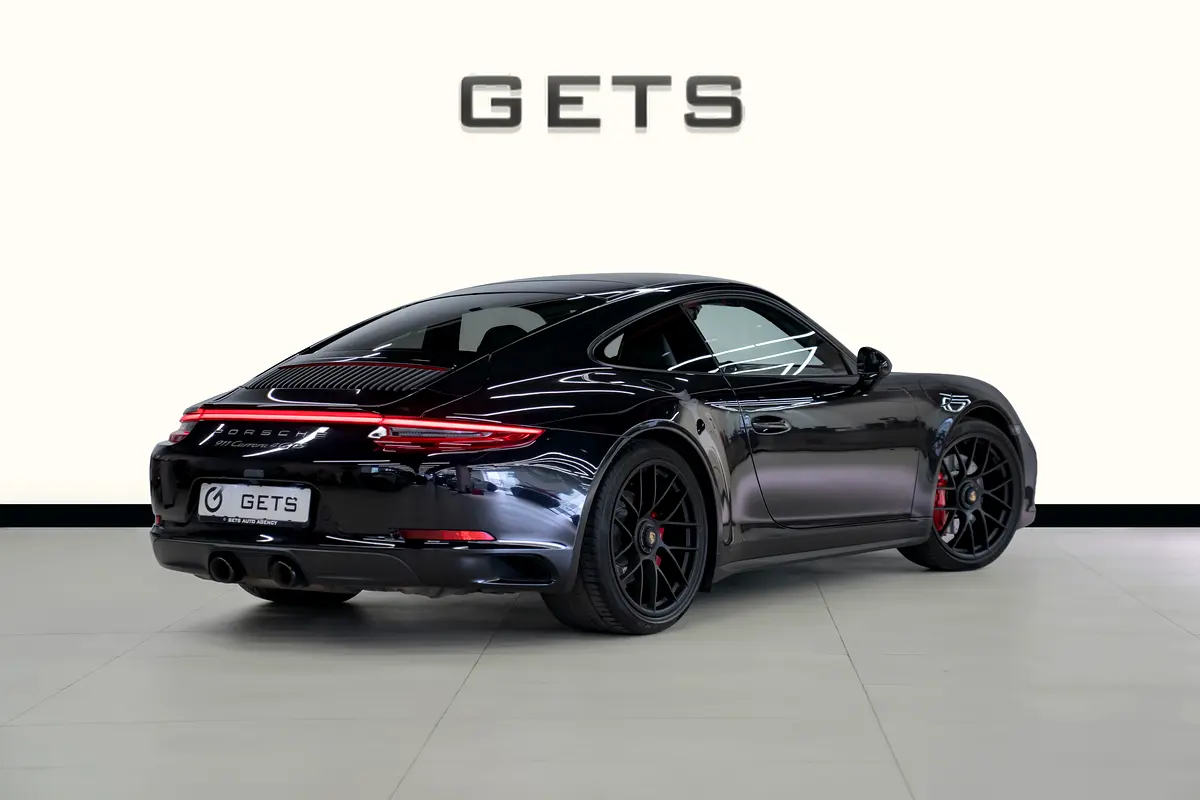 PORSCHE Carrera / 911 4 GTS 2018 - photo 7 - Import Émirats | International Cars