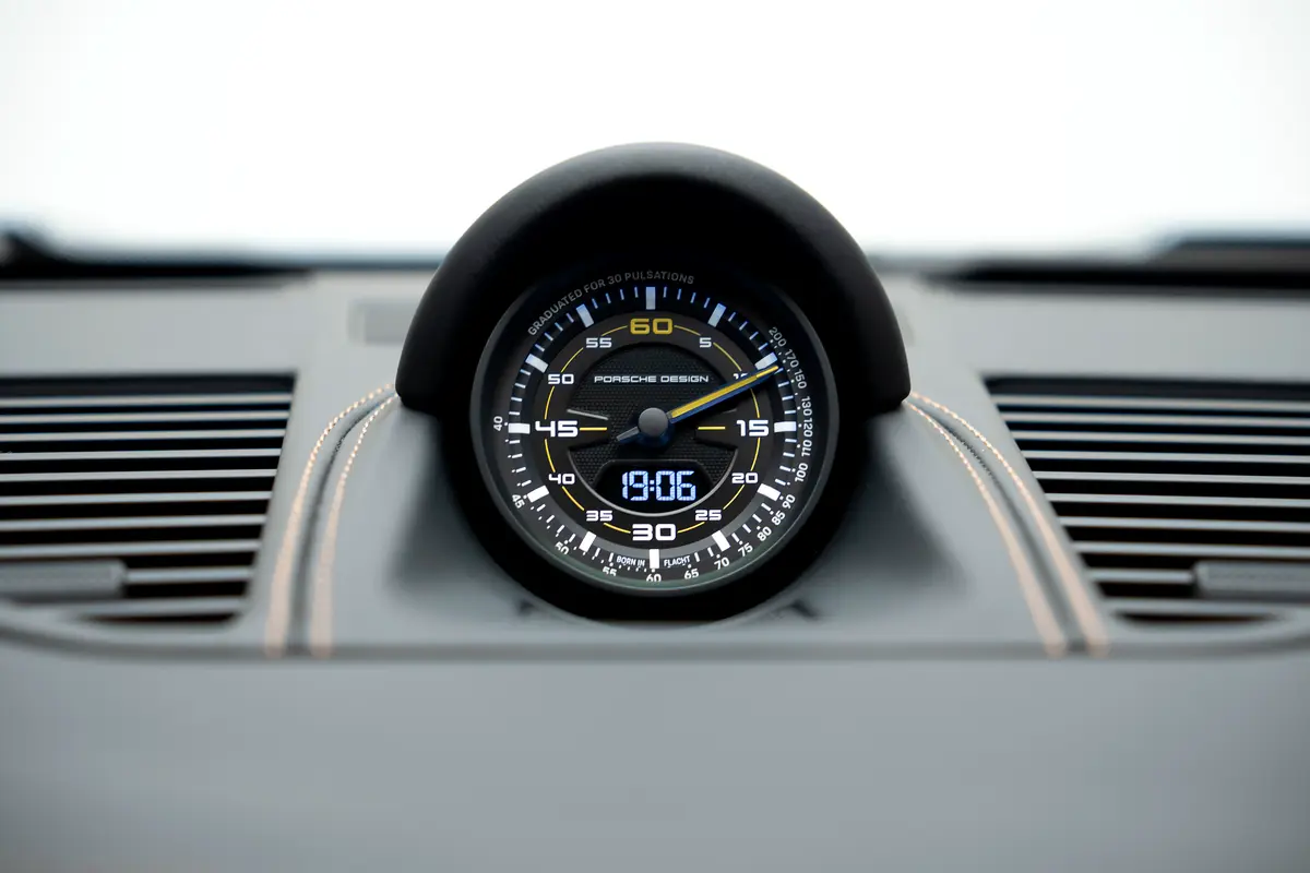 PORSCHE Carrera / 911 GT3 2026 - photo 10 - Import Émirats | International Cars