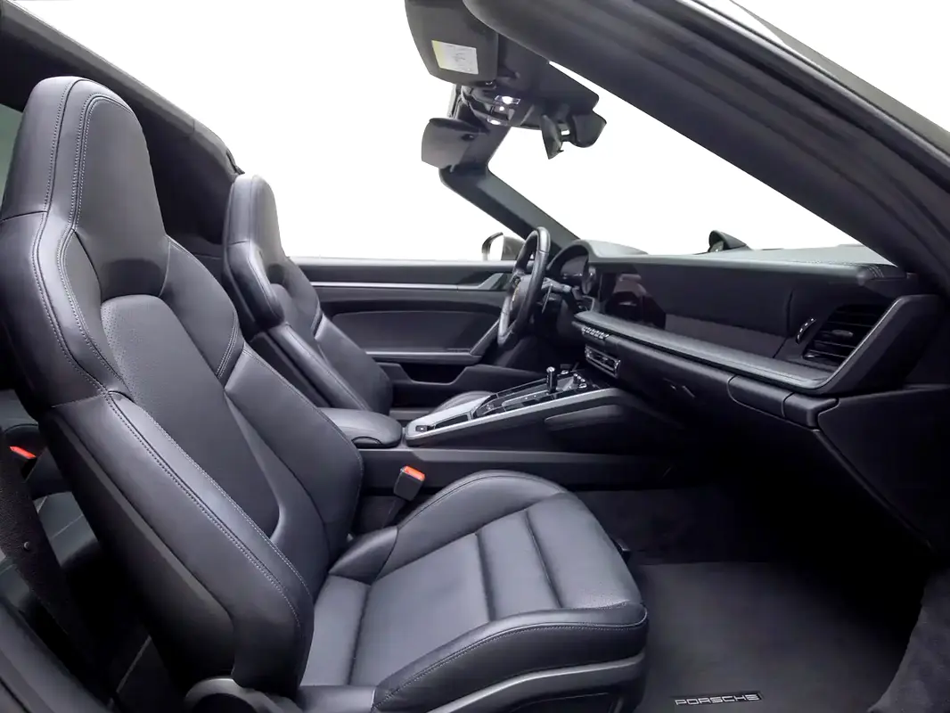 PORSCHE Carrera / 911 Targa 4S 2021 - photo 10 - Import Émirats | International Cars