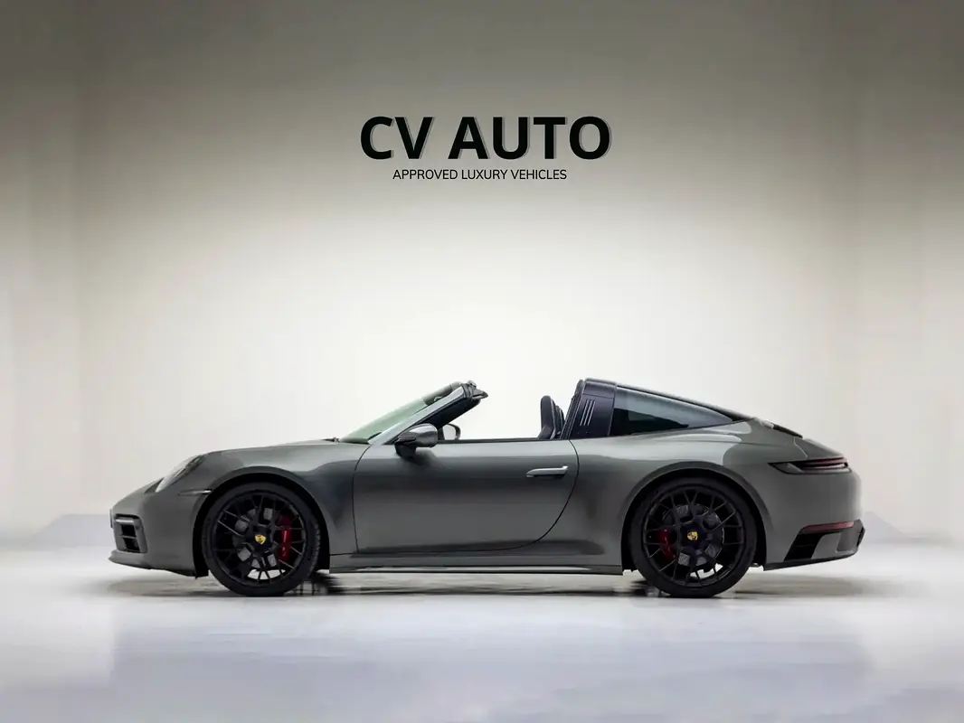 PORSCHE Carrera / 911 Targa 4S 2021 - photo 7 - Import Émirats | International Cars