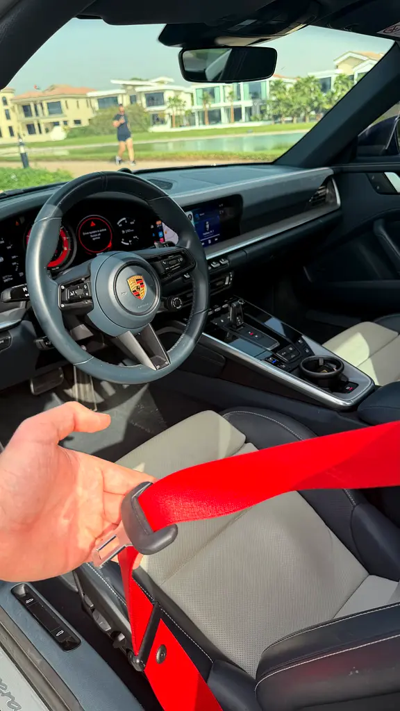 PORSCHE Carrera / 911 Carrera S 2022 - photo 11 - Import Émirats | International Cars