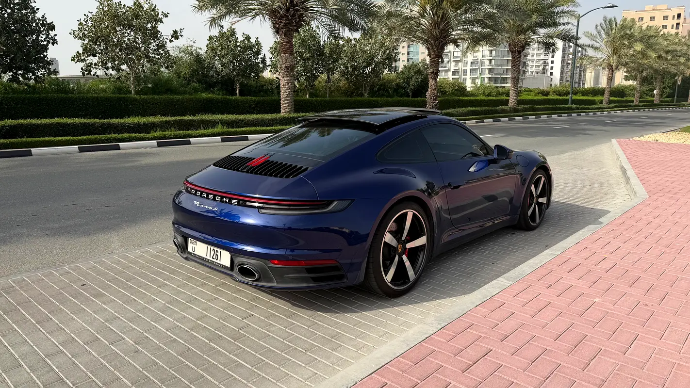 PORSCHE Carrera / 911 Carrera S 2022 - photo 3 - Import Émirats | International Cars