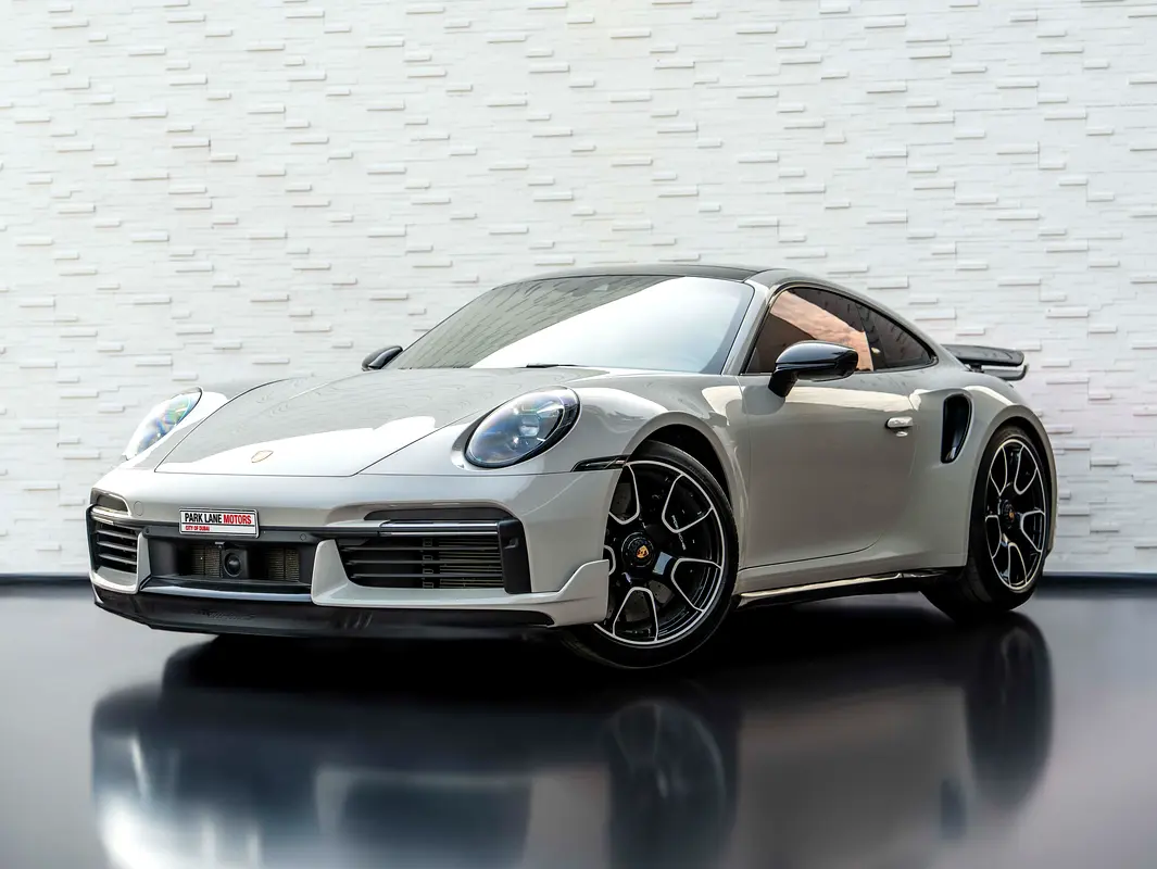 PORSCHE Carrera / 911 Turbo S 2023