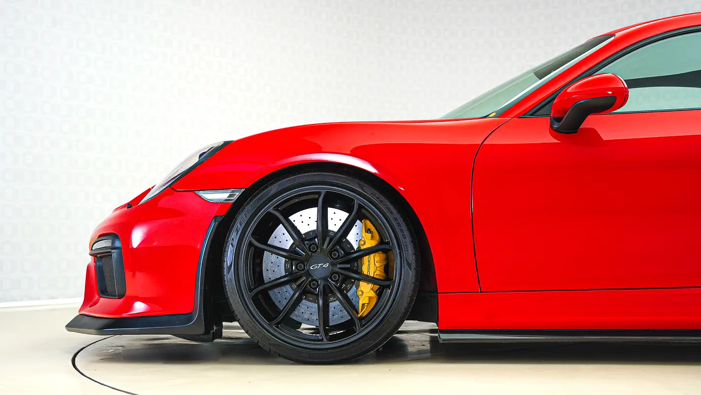 PORSCHE Cayman GT4 2016 - photo 11 - Import Émirats | International Cars