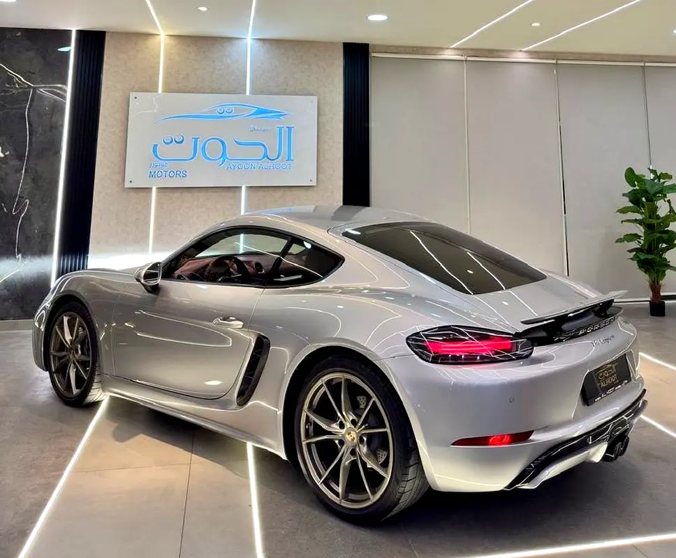 PORSCHE Cayman 718 Style Edition 2021 - photo 4 - Import Émirats | International Cars