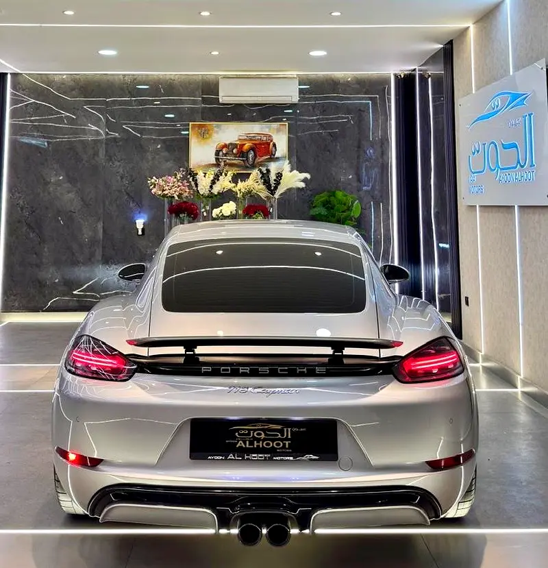 PORSCHE Cayman 718 Style Edition 2021 - photo 6 - Import Émirats | International Cars