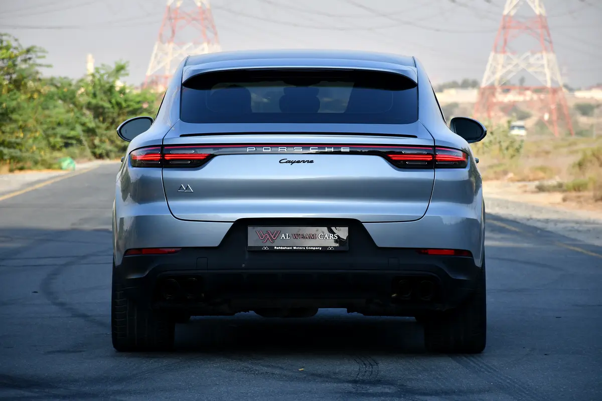 PORSCHE Cayenne Other 2022 - photo 4 - Import Émirats | International Cars