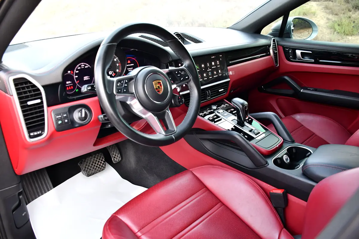 PORSCHE Cayenne Other 2022 - photo 7 - Import Émirats | International Cars