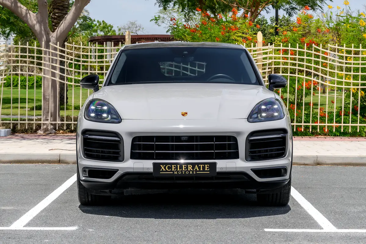 PORSCHE Cayenne GTS 2023 - photo 3 - Import Émirats | International Cars