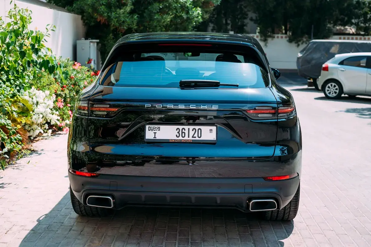 PORSCHE Cayenne Standard 2020 - photo 4 - Import Émirats | International Cars