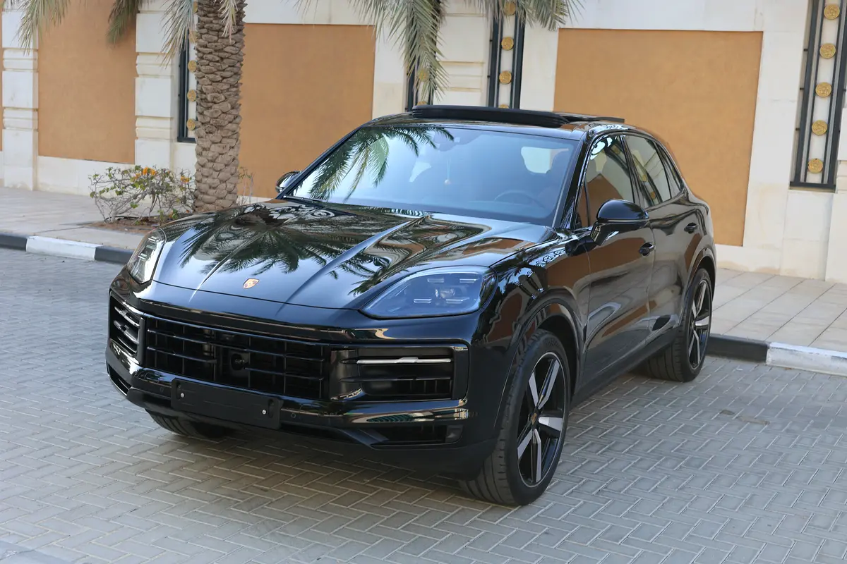 PORSCHE Cayenne Sport Chrono Package 2024 - photo 6 - Import Émirats | International Cars