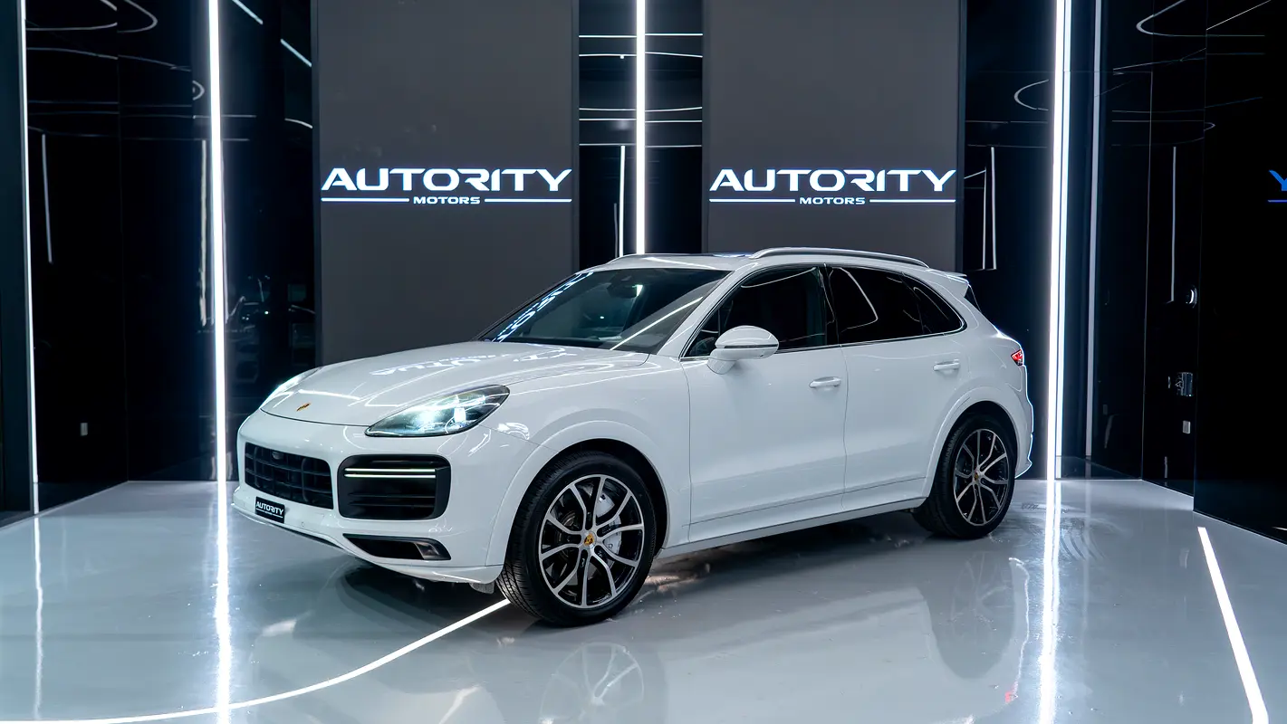 PORSCHE Cayenne Turbo 2019 - photo 3 - Import Émirats | International Cars