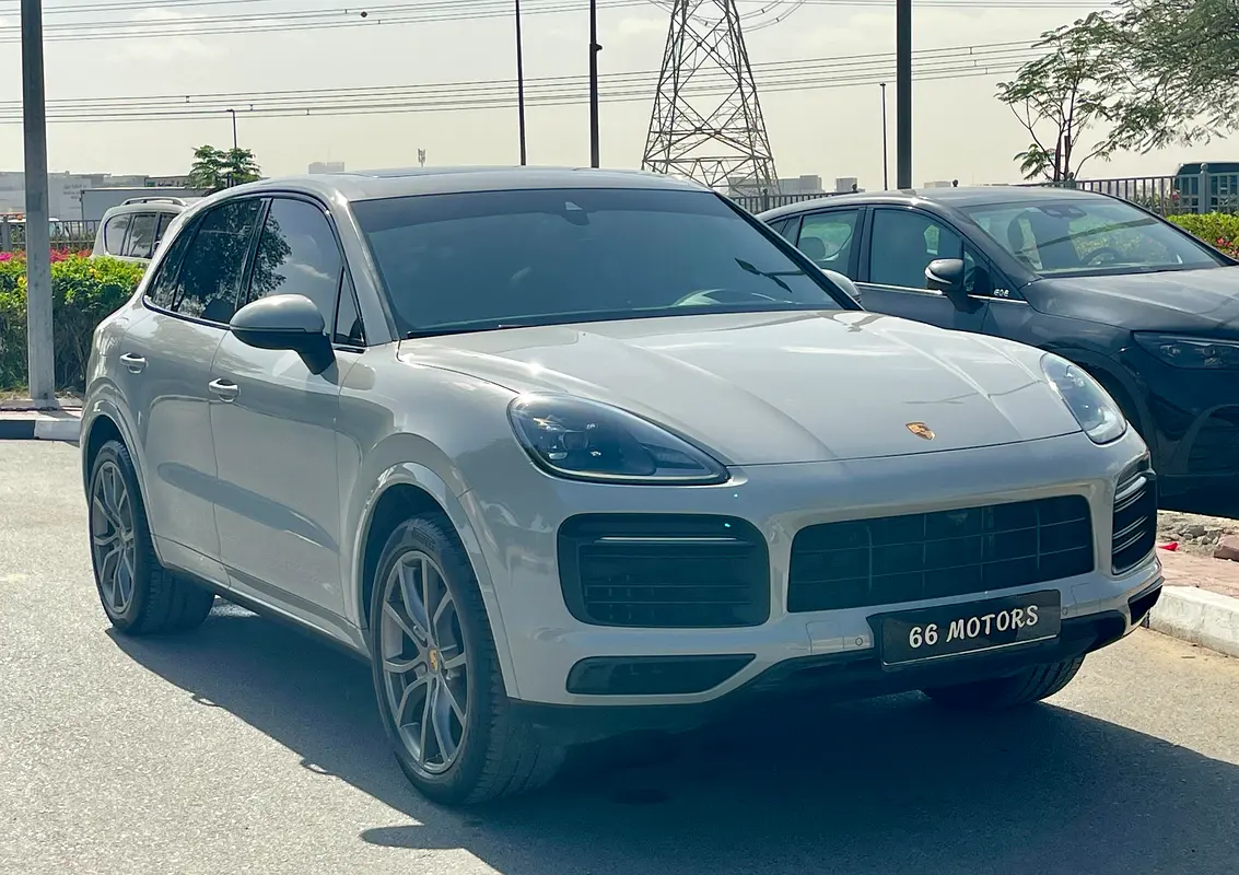 PORSCHE Cayenne Standard 2023