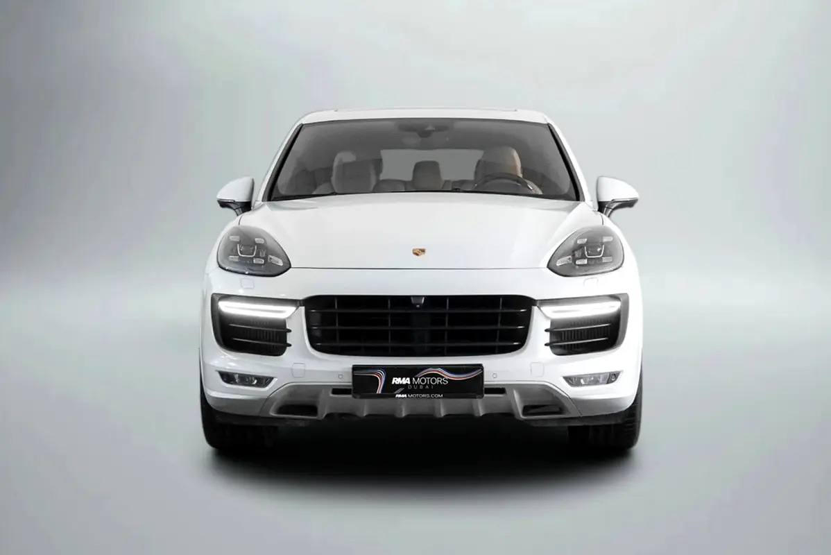 PORSCHE Cayenne GTS 2017 - photo 3 - Import Émirats | International Cars