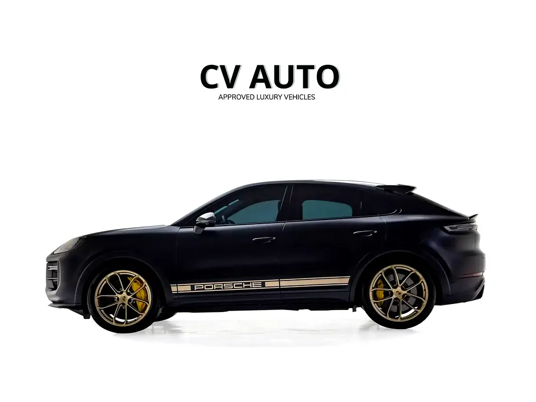 PORSCHE Cayenne Turbo GT 2024 - photo 7 - Import Émirats | International Cars