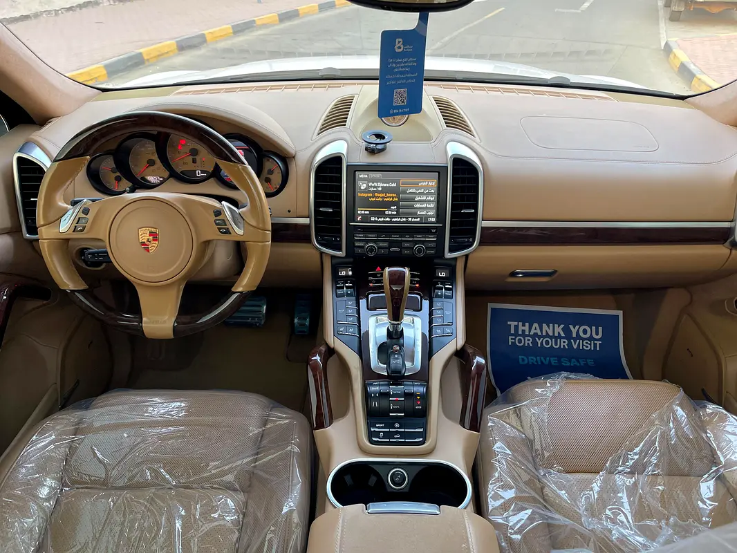 PORSCHE Cayenne GTS 2013 - photo 11 - Import Émirats | International Cars