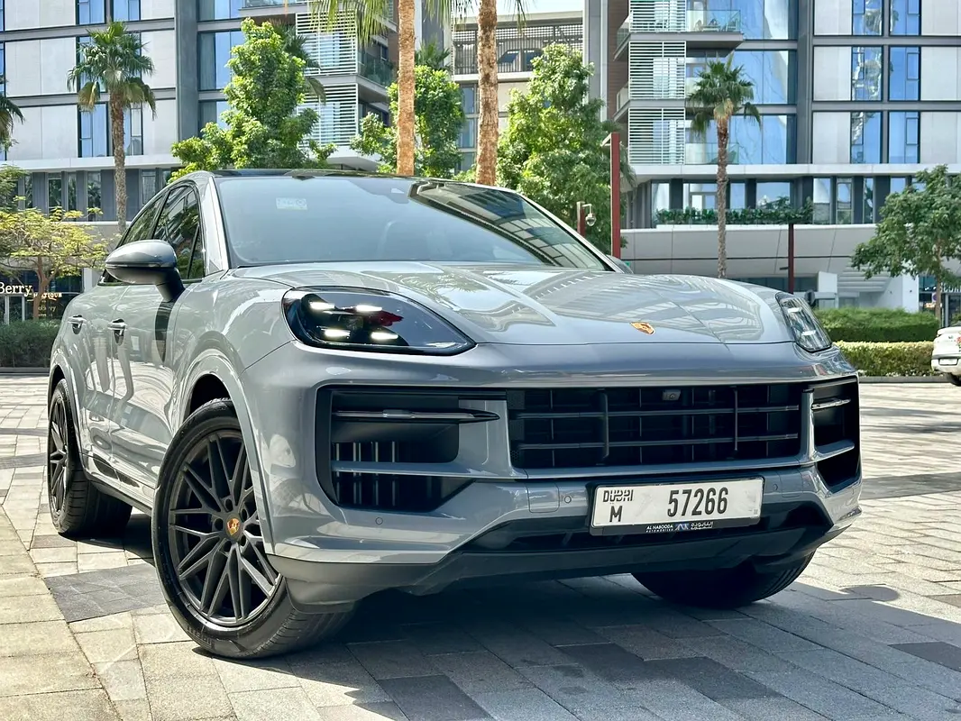 PORSCHE Cayenne Coupé 2024