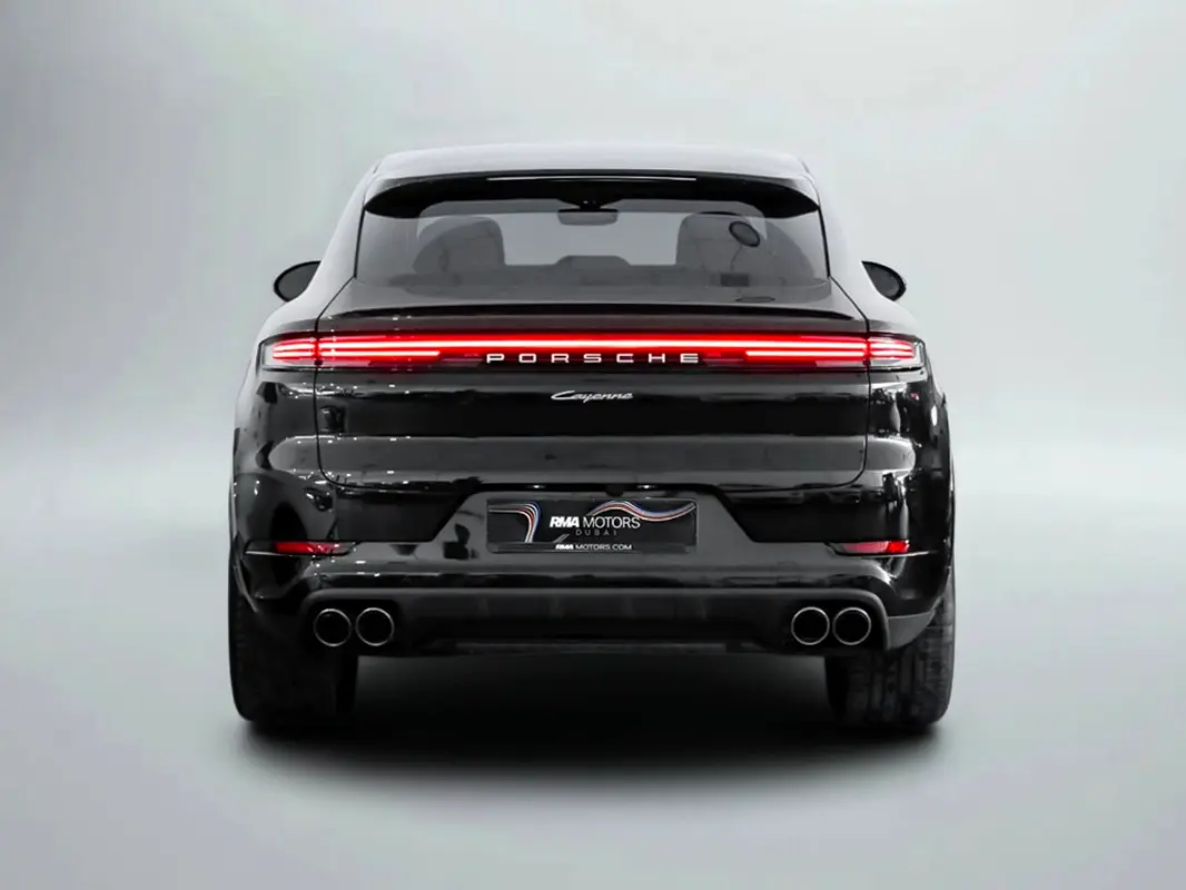 PORSCHE Cayenne Coupe 2024 - photo 4 - Import Émirats | International Cars