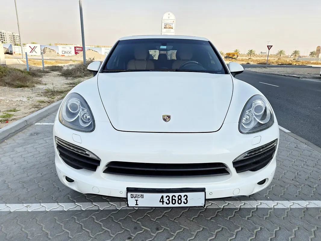 PORSCHE Cayenne S 2014 - photo 2 - Import Émirats | International Cars