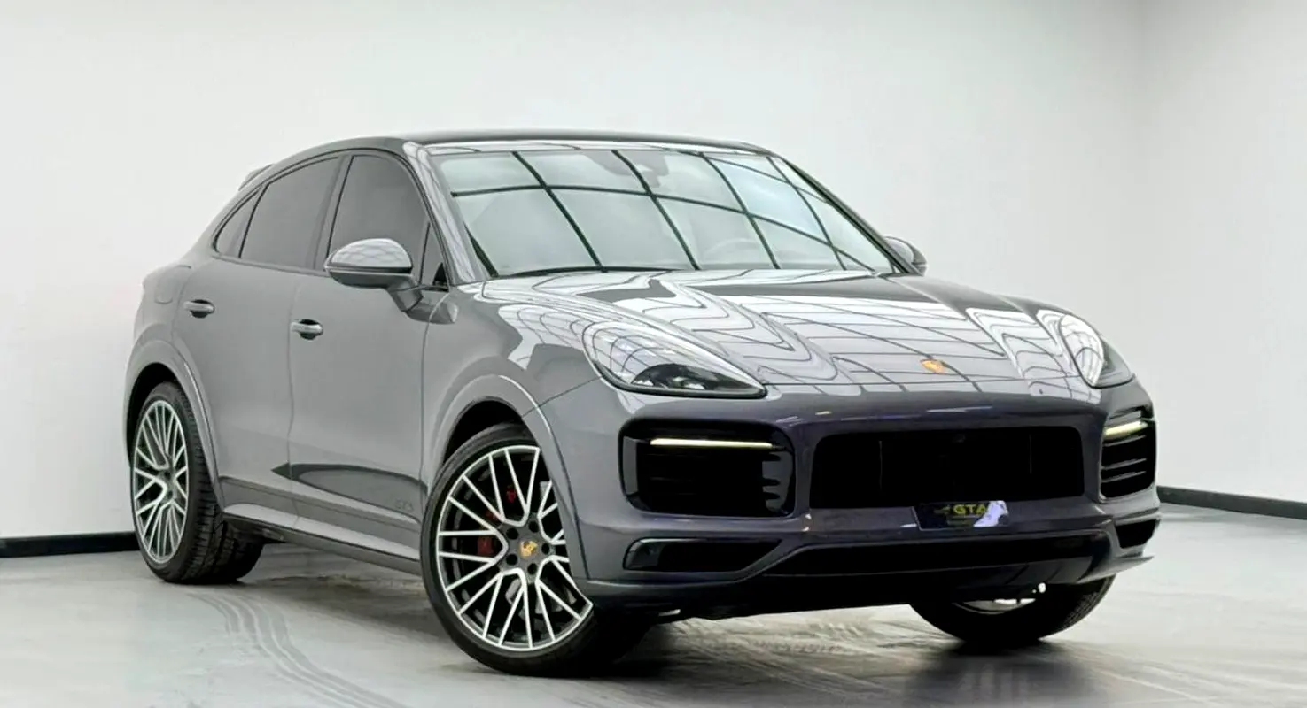 PORSCHE Cayenne GTS 2023 - photo 3 - Import Émirats | International Cars