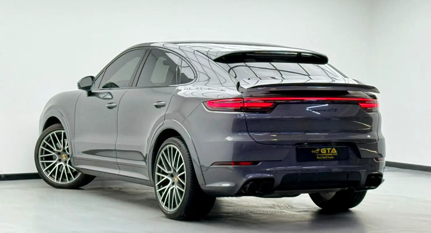 PORSCHE Cayenne GTS 2023 - photo 4 - Import Émirats | International Cars