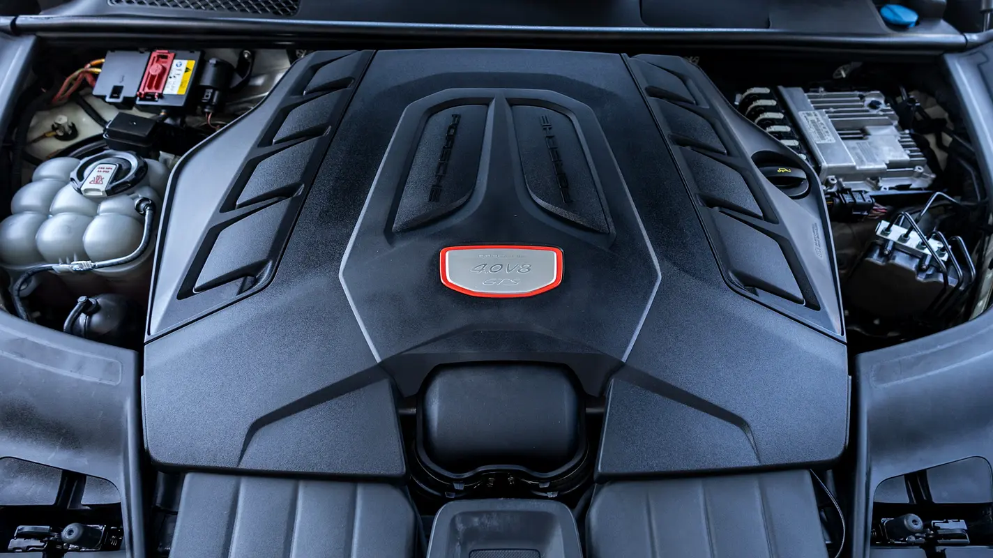 PORSCHE Cayenne GTS 2021 - photo 6 - Import Émirats | International Cars