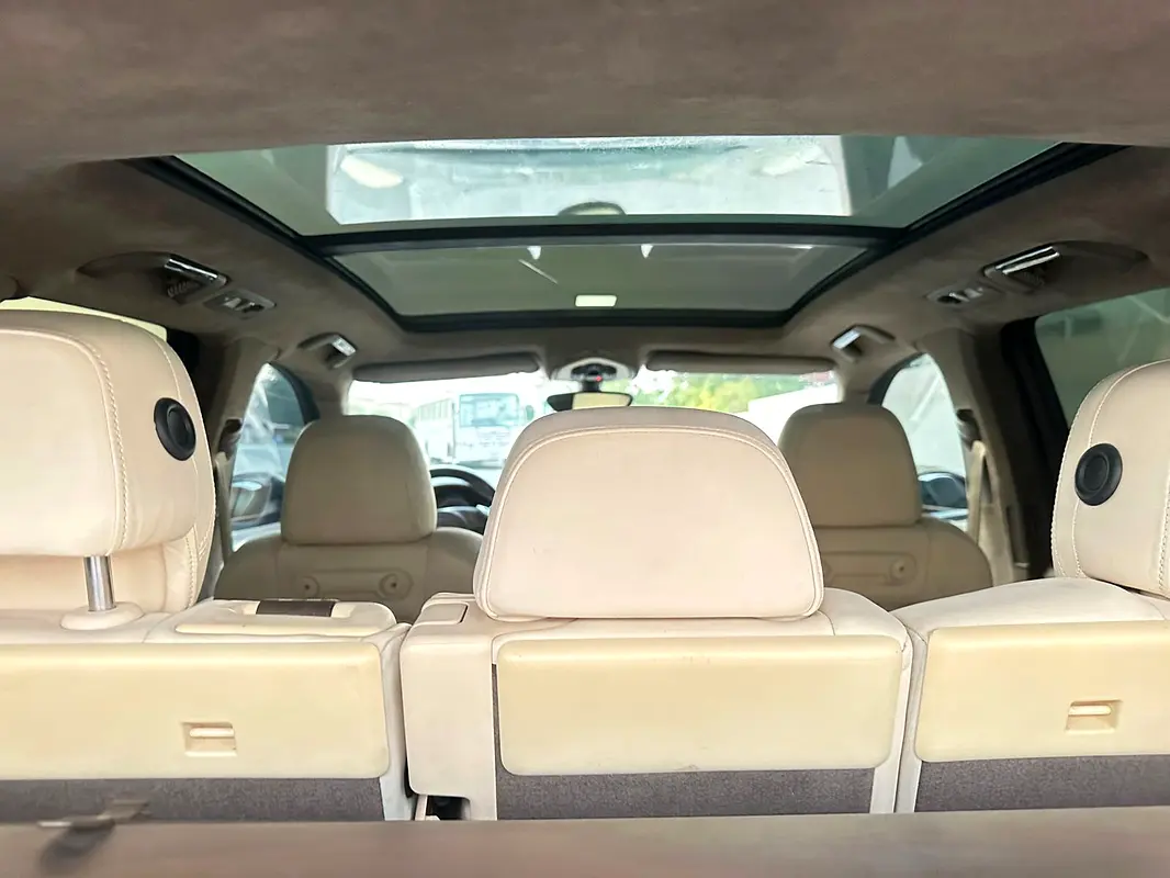 PORSCHE Cayenne Turbo 2011 - photo 7 - Import Émirats | International Cars