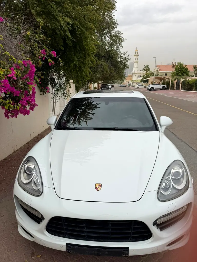 PORSCHE Cayenne Turbo 2013 - photo 2 - Import Émirats | International Cars