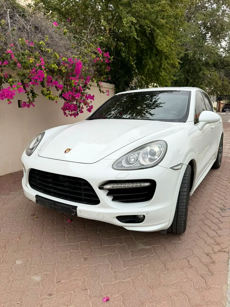 PORSCHE Cayenne Turbo 2013 - photo 3 - Import Émirats | International Cars