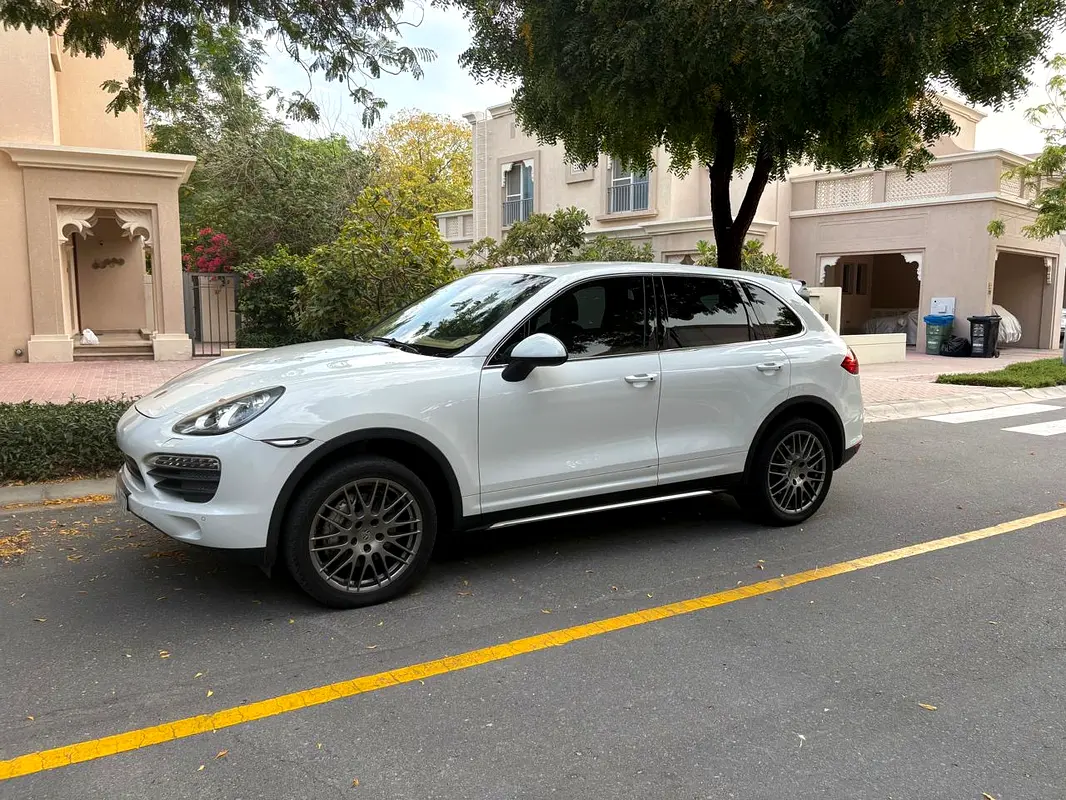 PORSCHE Cayenne S 2014 - photo 4 - Import Émirats | International Cars