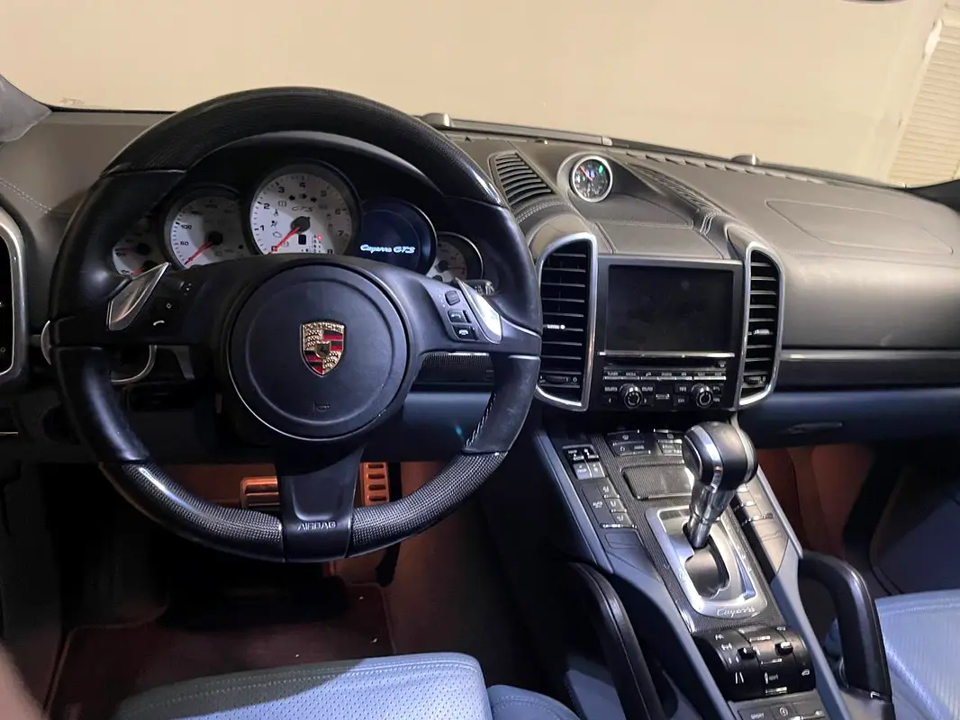 PORSCHE Cayenne GTS 2013 - photo 6 - Import Émirats | International Cars