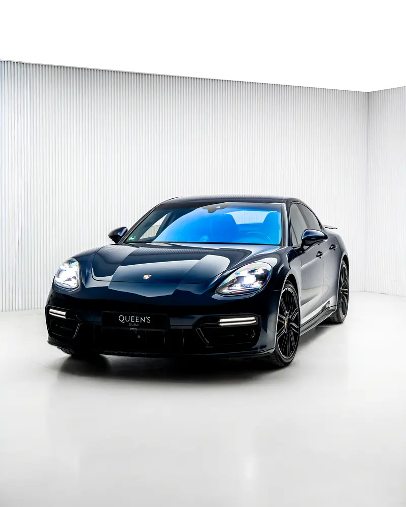 PORSCHE Panamera Turbo 2017