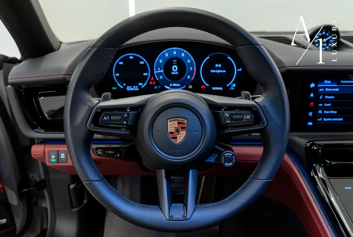 PORSCHE Panamera Other 2025 - photo 8 - Import Émirats | International Cars