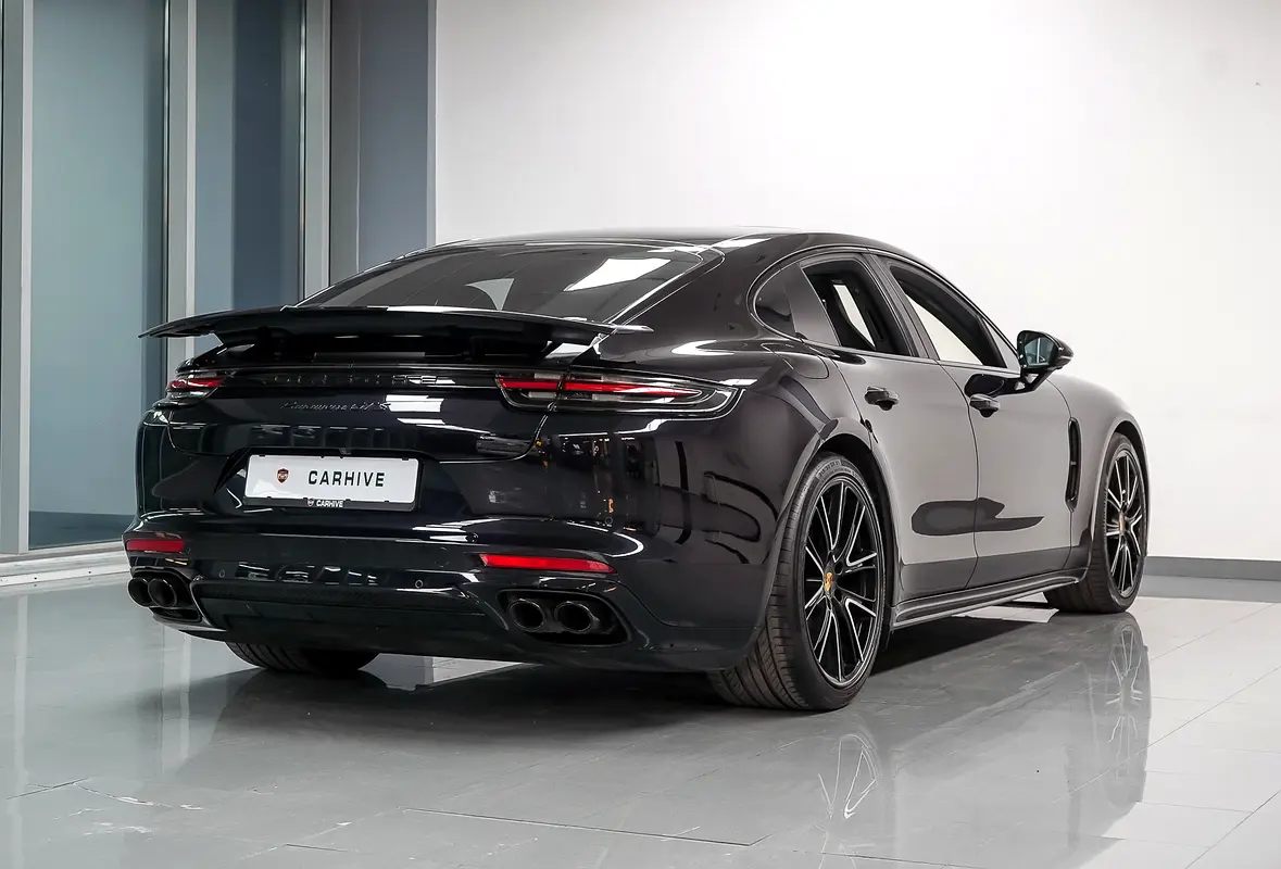 PORSCHE Panamera GTS 2019 - photo 4 - Import Émirats | International Cars