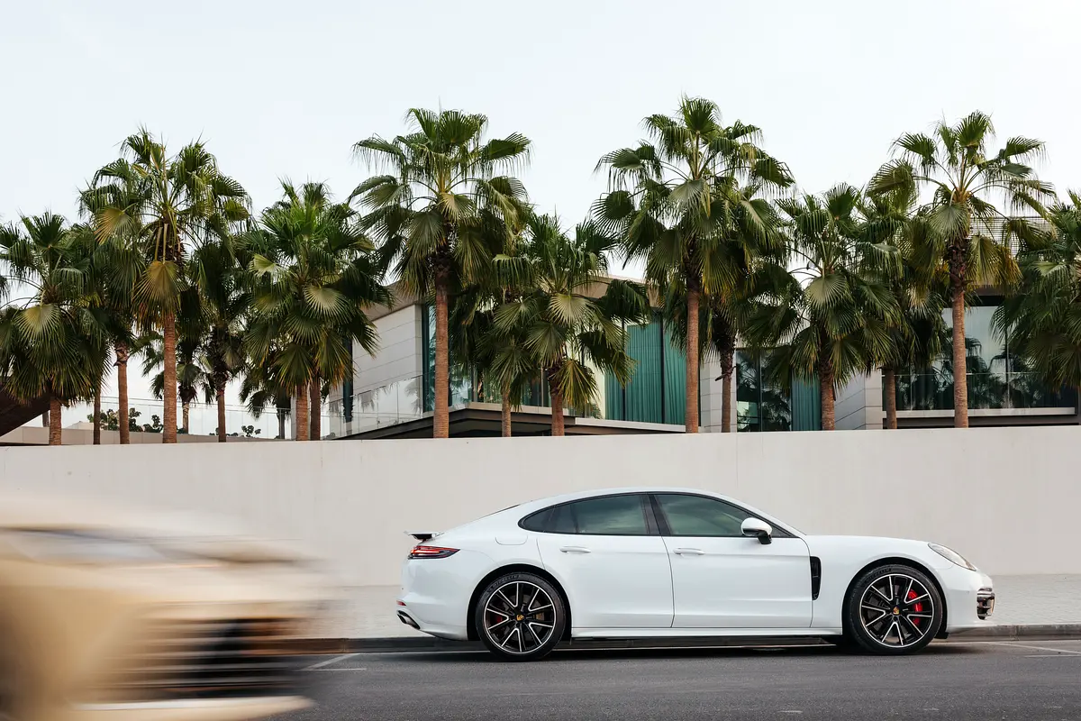 PORSCHE Panamera Turbo 2017 - photo 4 - Import Émirats | International Cars