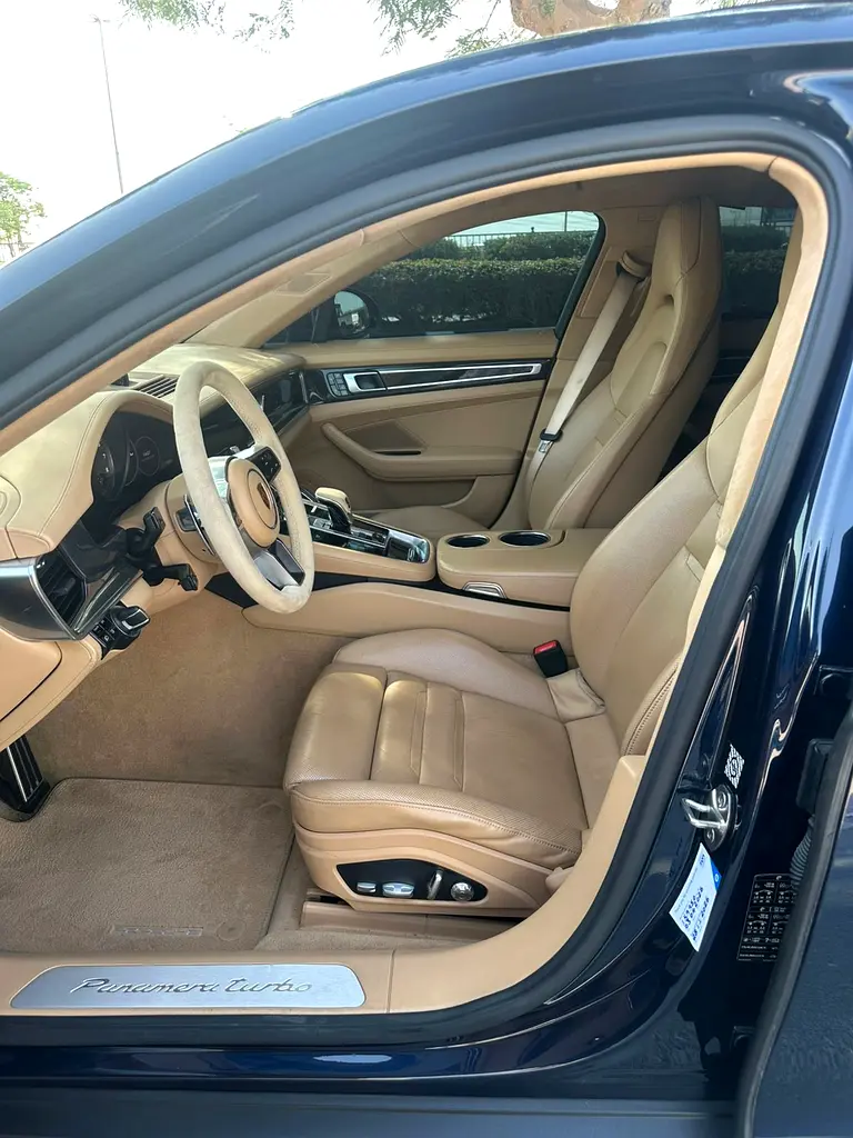 PORSCHE Panamera Turbo 2017 - photo 10 - Import Émirats | International Cars
