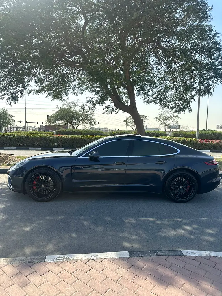 PORSCHE Panamera Turbo 2017 - photo 3 - Import Émirats | International Cars