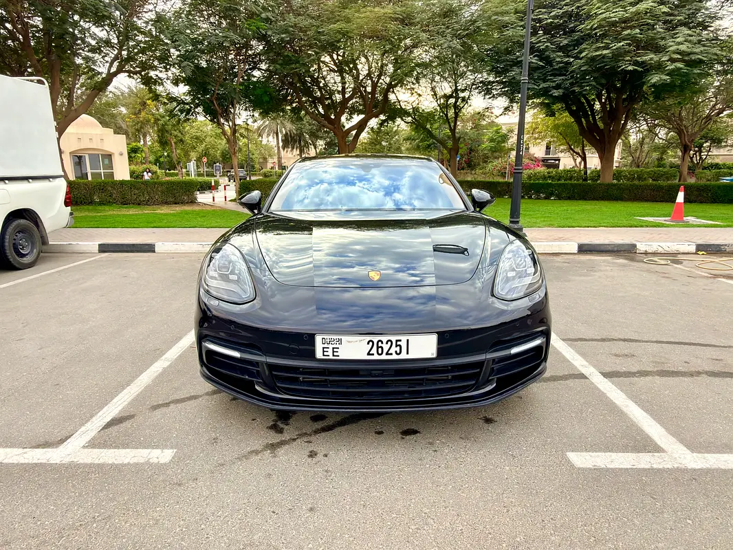 PORSCHE Panamera Standard 2017 - photo 3 - Import Émirats | International Cars
