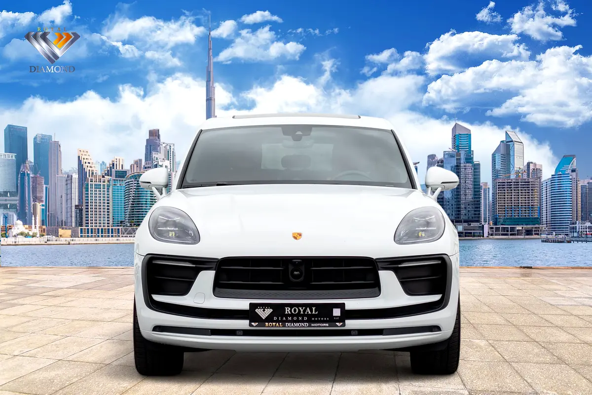 PORSCHE Macan Standard 2023
