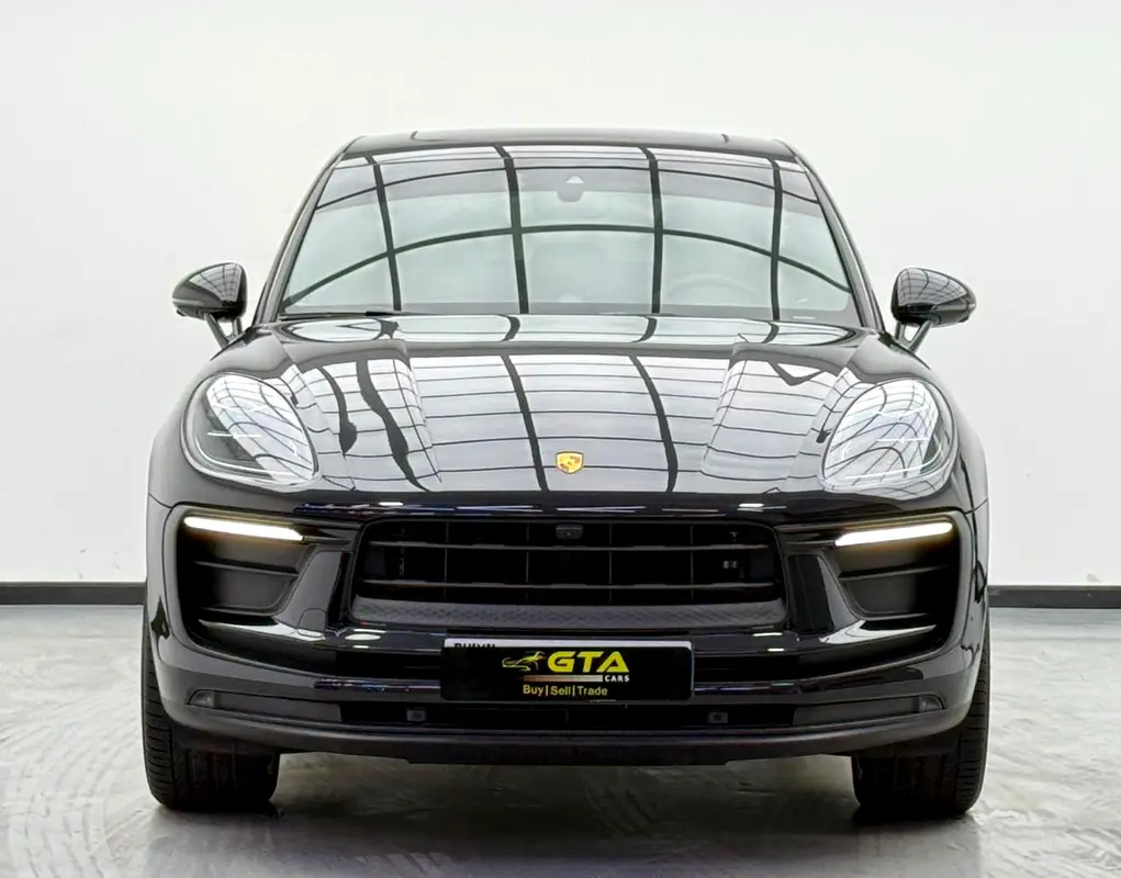 PORSCHE Macan Standard 2026 - photo 2 - Import Émirats | International Cars