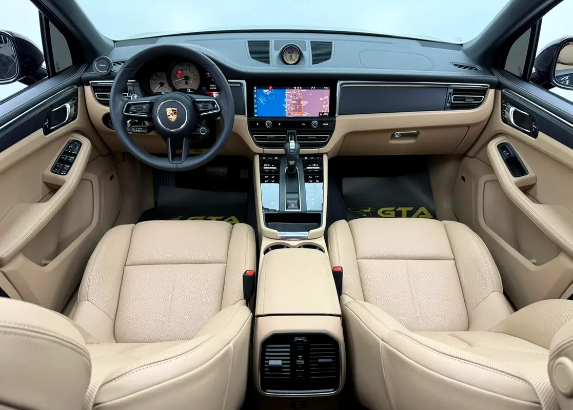PORSCHE Macan Standard 2026 - photo 9 - Import Émirats | International Cars