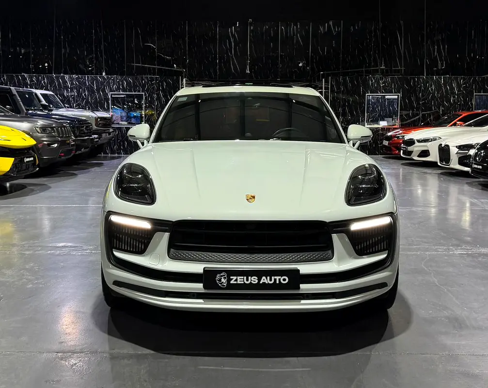 PORSCHE Macan S 2024 - photo 2 - Import Émirats | International Cars