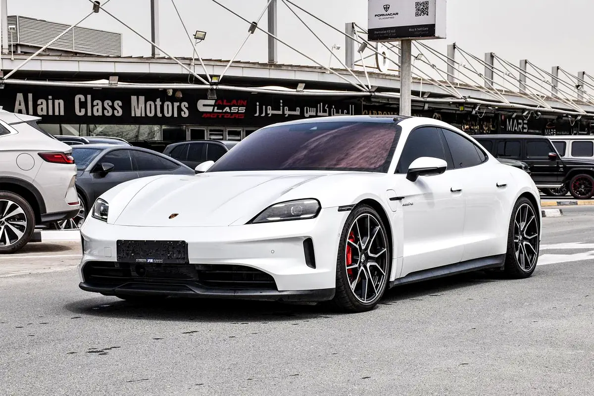 PORSCHE Taycan 4S 2025