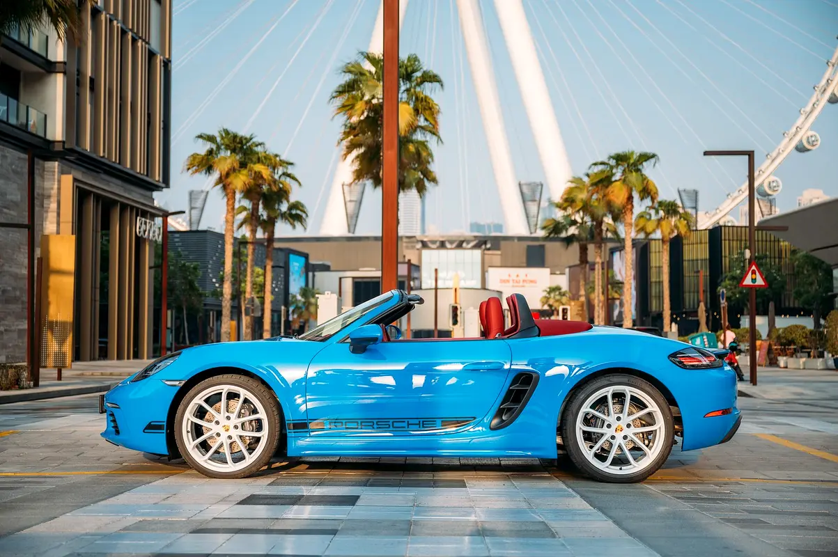 PORSCHE 718 Spyder Boxster 2023 - photo 4 - Import Émirats | International Cars