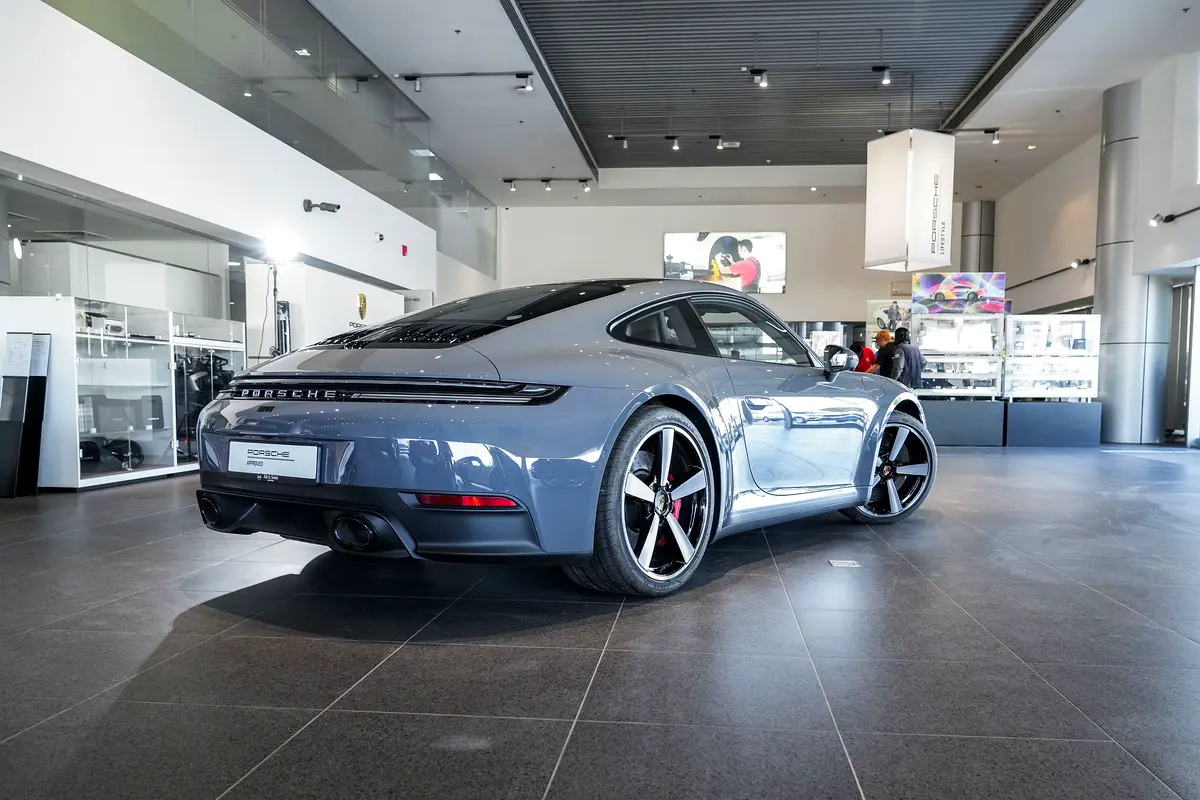 PORSCHE Carrera / 911 Carrera S 2025 - photo 2 - Import Émirats | International Cars