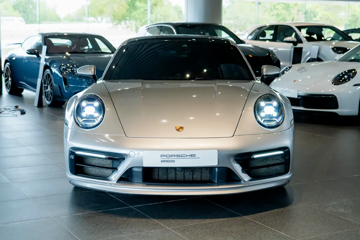 PORSCHE Carrera / 911 Carrera 4S 2020 - photo 6 - Import Émirats | International Cars