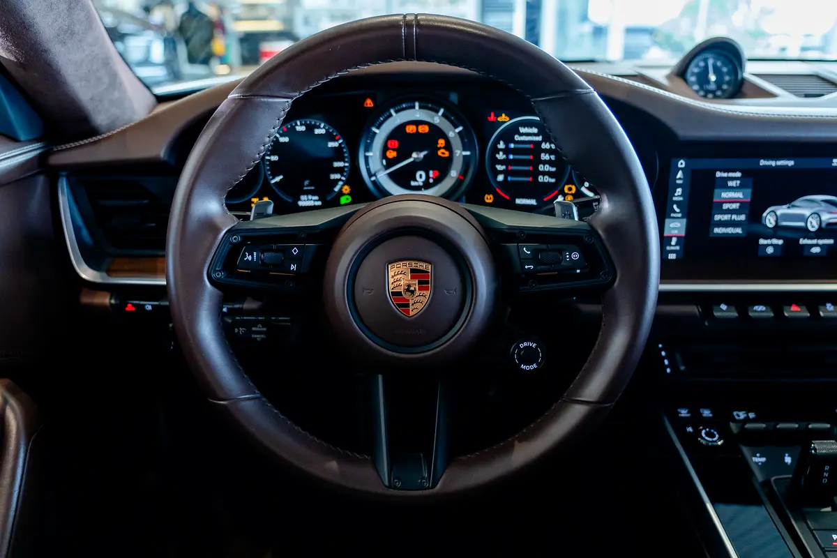 PORSCHE Carrera / 911 Carrera 4S 2020 - photo 8 - Import Émirats | International Cars