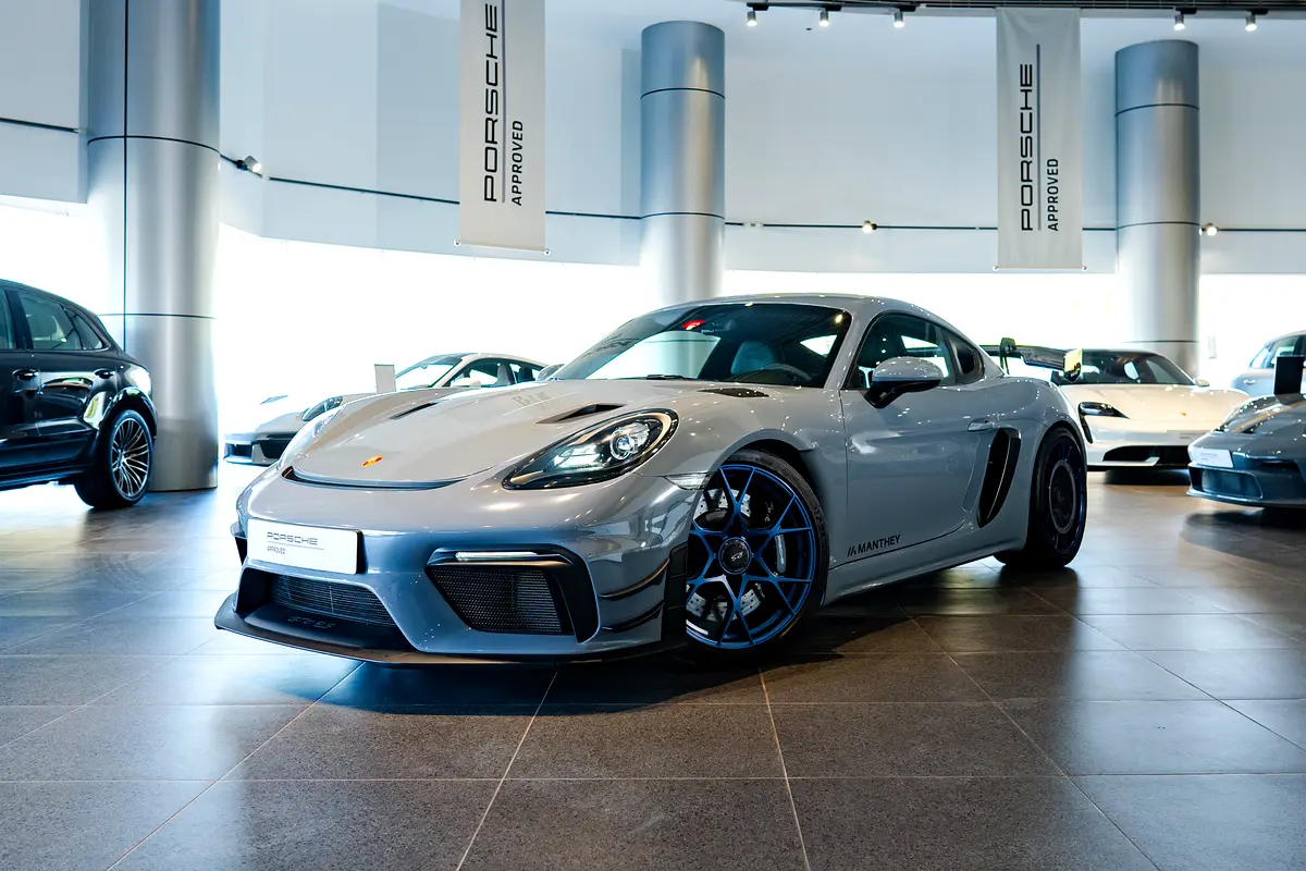 PORSCHE Cayman GT4 RS 2022