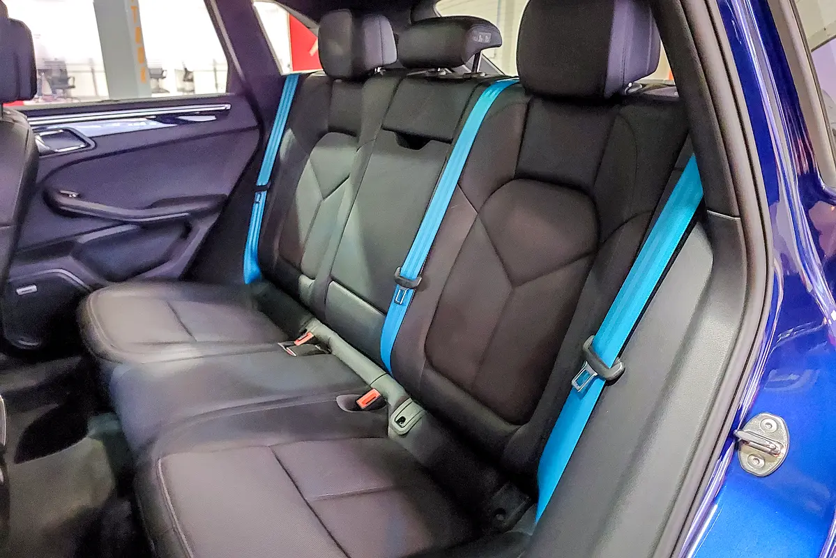 PORSCHE Macan S 2024 - photo 12 - Import Émirats | International Cars